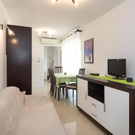 Apartament By The Sea Baska, Krk - 19518 Baška